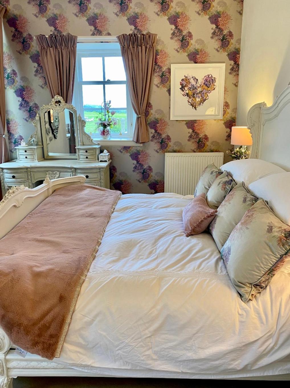 Private Room & Bathroom In Manor House Maybole Exterior foto